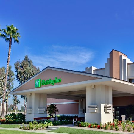 Holiday Inn Hotel & Suites Anaheim By Ihg Екстериор снимка